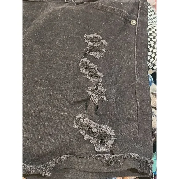 Gemma Rae Shorts Women's Black Denim Size 15/32 Distressed High Waist Cut Off - Picture 5 of 6